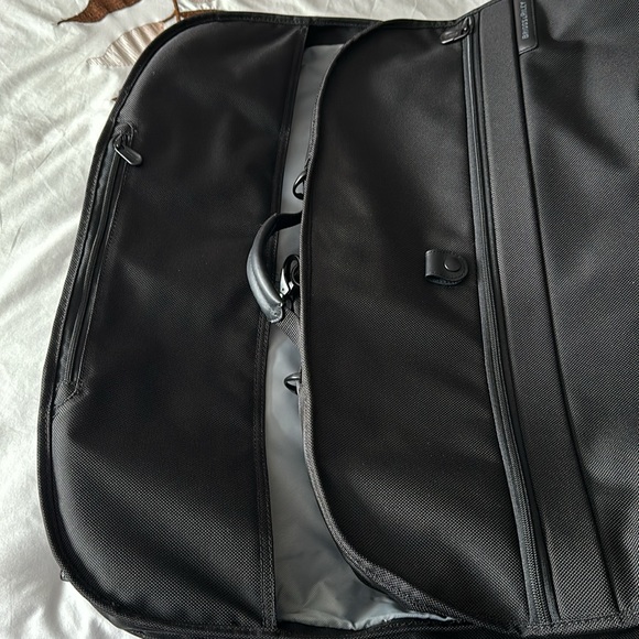 Briggs & Riley garment bag NWT - Picture 8 of 10